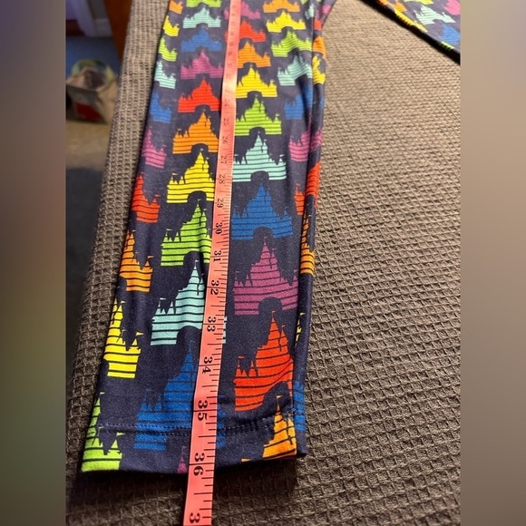 Disney Magic Kingdom Logo Leggings Size Medium - Picture 5 of 7